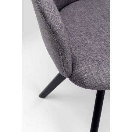 Zoom sur le tissus de la magnifique chaise tendance et moderne pivotante Madame gris avec piètement en hêtre bois massif laqué