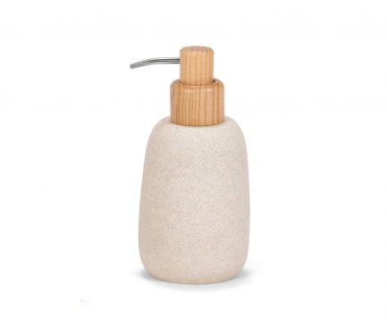 Sublime distributeur de savon pour salle de bain en grès et en bois de couleur beige ultra tendance de la marque Andrea vendu par Noosa Home
